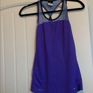 Nike workout top